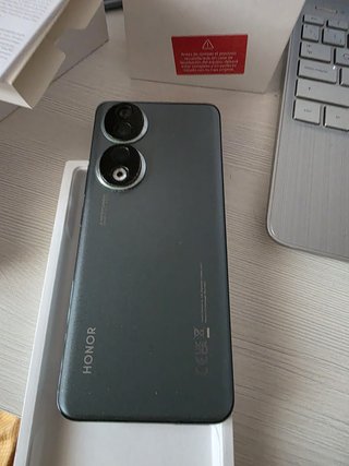 Honor 90 512GB Verde - Como Nuevo