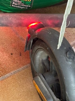 Patinete Eléctrico Xiaomi Mi 1S + accesorios.