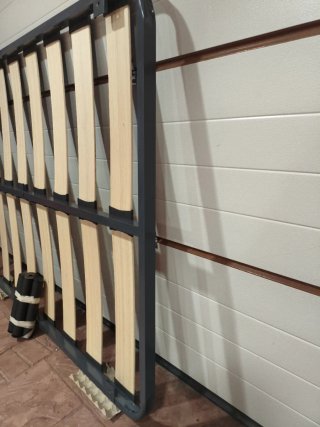 Somier 135x190cm Metal y Madera con 5 patas 30cm