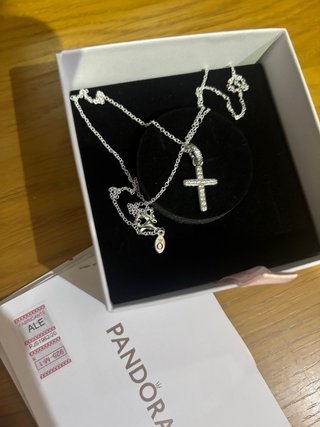 Collar Cruz Pandora Plata