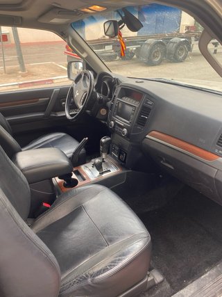 Mitsubishi Montero 2008