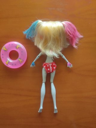 Lagoona Quinn Customizada