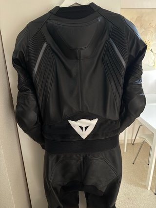 Mono Dainese Laguna Seca Talla 50