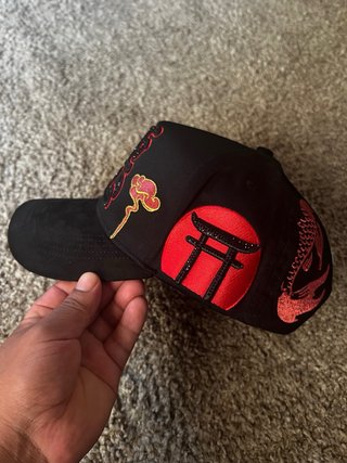 Gorra SnapBack Malvados Negra y Roja