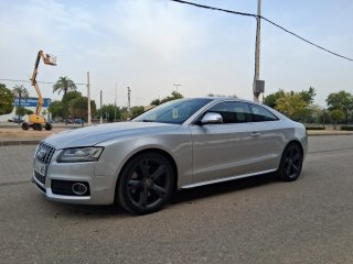 Audi S5 2011