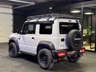 Suzuki Jimny 1.5 PRO 5MT