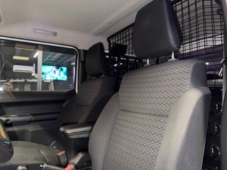 Suzuki Jimny 1.5 PRO 5MT