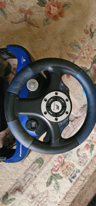 Volante y Pedales Fanatec para PlayStation