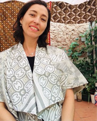 Poncho Lombok Indonesia textil gris/blanco