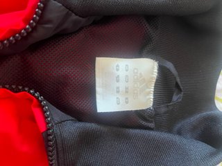 Chaqueta Adidas Vintage 00s Roja y Negra