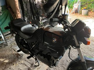 Moto BMW Negra