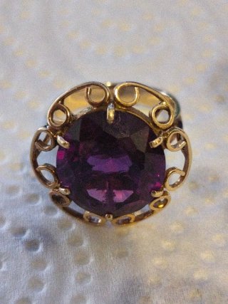 Anillo Oro Vintage Amatista 9K