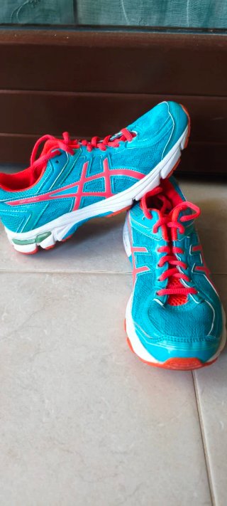 Asics GT-1000 n.36 Turchese/Arancione