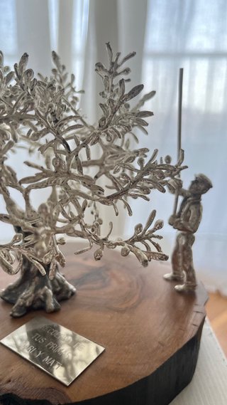 Olivos de Plata Madera Conmemorativo