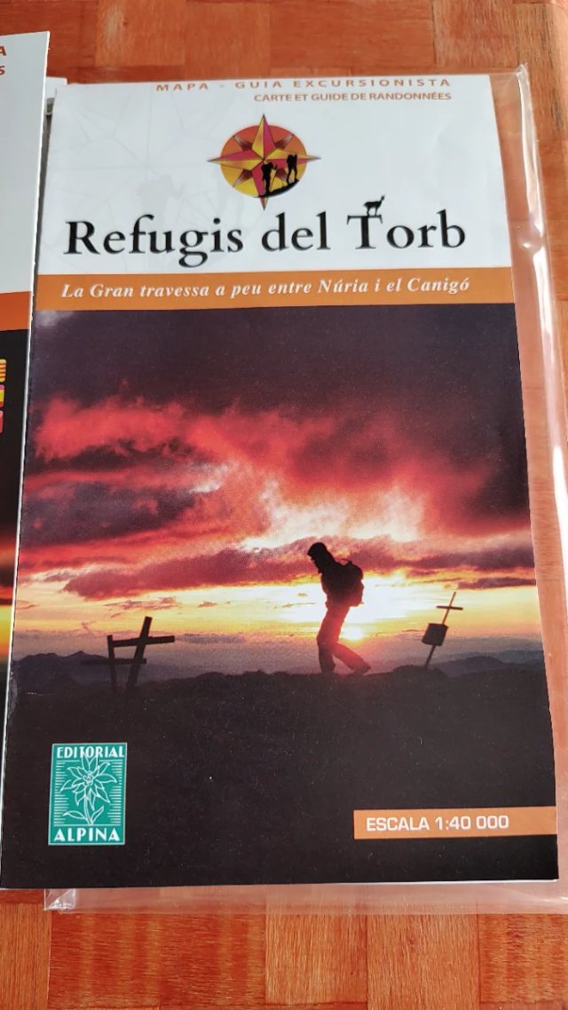 Refugis del Torb Travesía a pie Nuria Canigó