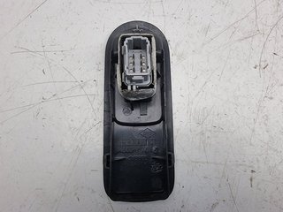 MANDO ELEVALUNAS DELANTERO DERECHO RENAULT SCENIC