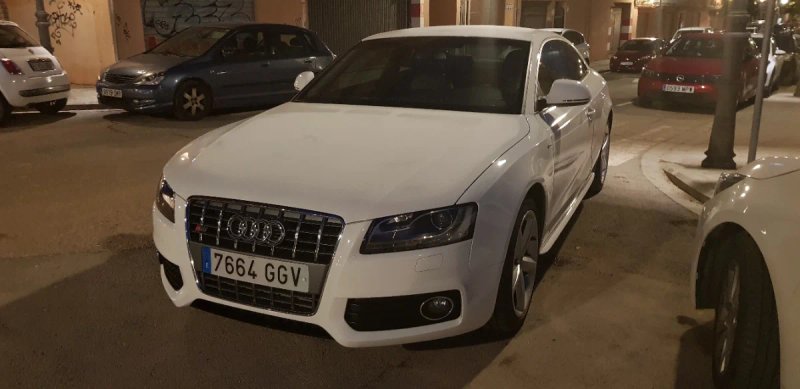 Audi A5 2008 - foto 1