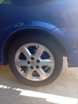 Ruedas 205/50 R16 con llantas Opel
