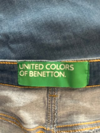 Falda Vaquera Benetton Talla 42 elastica
