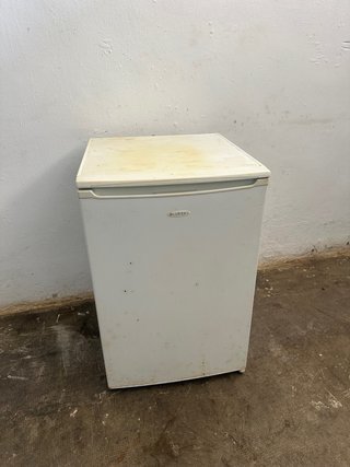 Congelador vertical blanco