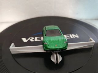 hot wheels porsche taycan turbo