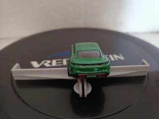hot wheels porsche taycan turbo