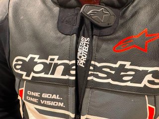 Chaqueta de cuero Alpinestars para moto