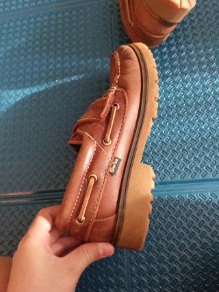 Zapatos Escolares Marrones