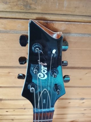 Cort Z44 Guitarra Eléctrica Blanca