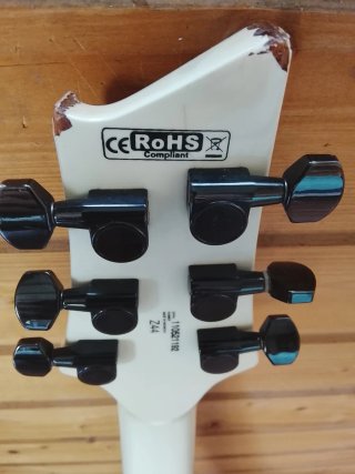 Cort Z44 Guitarra Eléctrica Blanca