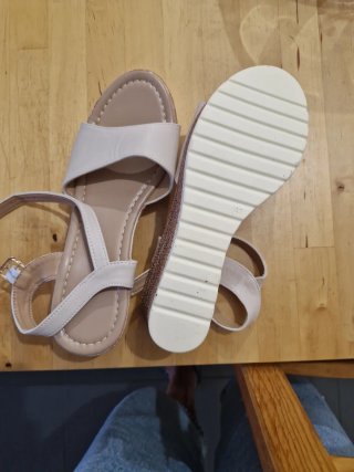 Sandalias Beige Talla 41 Nuevas
