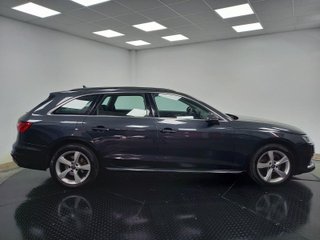 AUDI A4 Avant Advanced 35 TDI 120kW S tronic