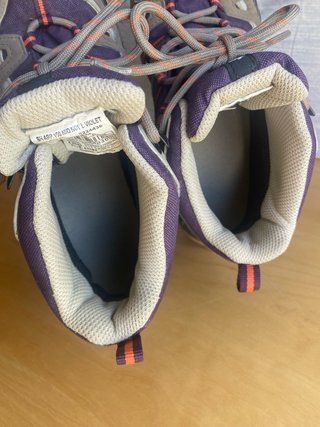 Botas montaña Quechua T38