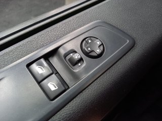 PEUGEOT TRAVELLER 1.5 BlueHDi L2 Std Business S&S (EU6.2)