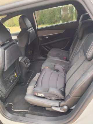 Peugeot 5008 2021