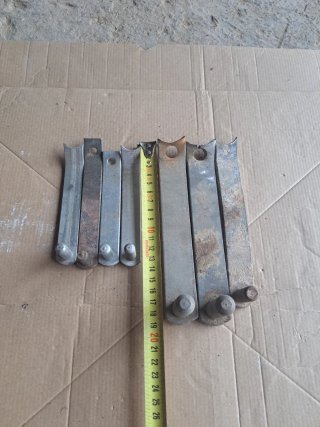 Lote de 7 bisagras metálicas