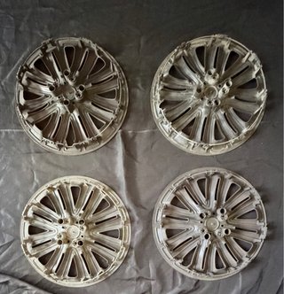 Tapacubos Peugeot 16” 4 tornillos