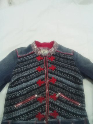 Chaqueta vaquera bordada M