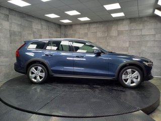 VOLVO V60 CROSS COUNTRY 2.0 B4 AWD AUTO