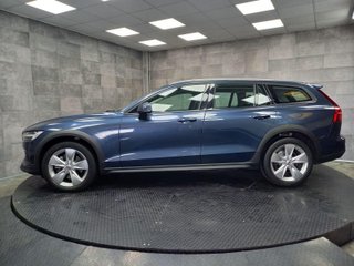 VOLVO V60 CROSS COUNTRY 2.0 B4 AWD AUTO