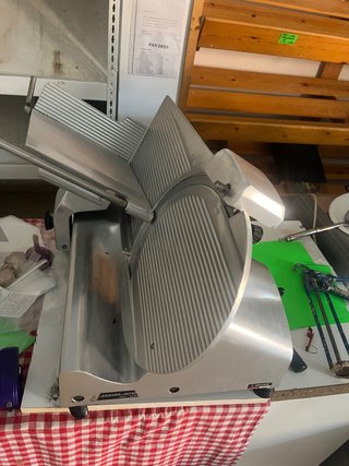 Tagliaprosciutto professionale