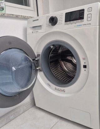 Lea la descripción Lavadora secadora Samsung ecobu