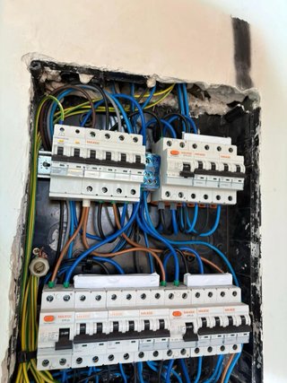 Servicios eléctricos generales
