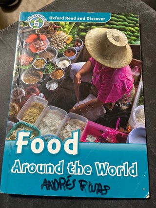 Oxford Read and Discover: Level 6: Food Around ...