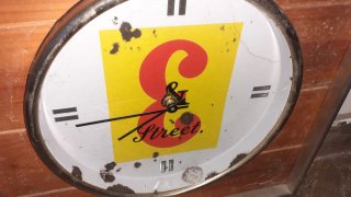 Reloj de pared 8 Street.35x35 ver leer bien.