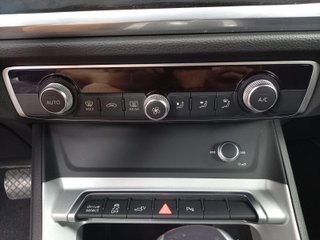 AUDI Q3 45 TFSI e 180kW S tronic Advanced