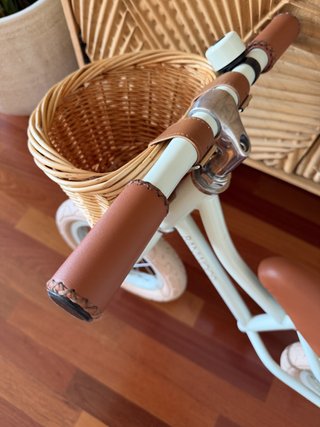 Bici sin pedales Banwood First Go verde menta
