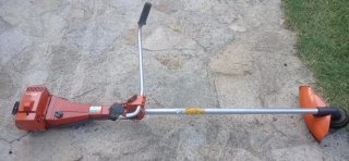 Desbrozadora Husqvarna 240R - Poco Uso
