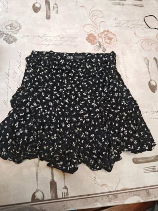 Falda pantalón corta floral