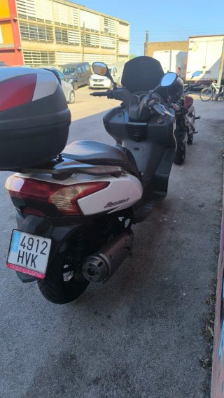 Kymco Super Dink 125cc Scooter